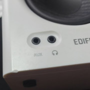 Уцененный товар Edifier MR4 (белый) уценка