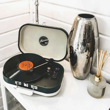 Плеер + наушники Alive Audio VINTAGE Cades Gin