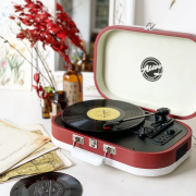 Плеер + наушники Alive Audio VINTAGE Strawberry Fields