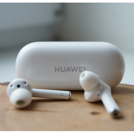 Наушники Huawei Freebuds 3i (белый)