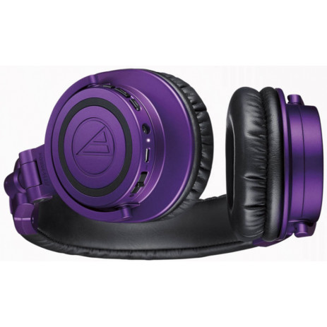 Наушники Audio-Technica ATH-M50xBT (черный/фиолетовый)