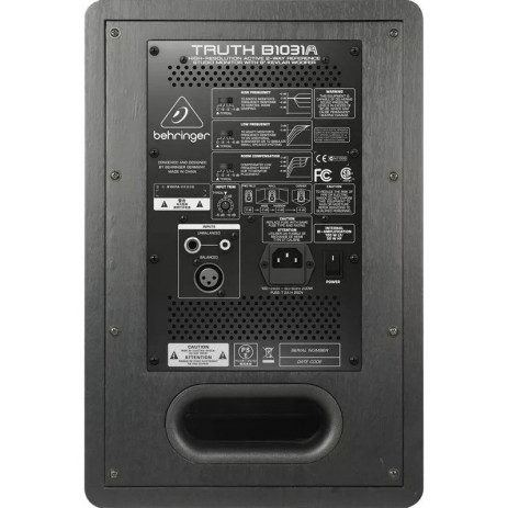 Колонка Behringer B1031A