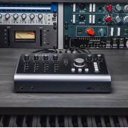 Аудиоинтерфейс Audient iD44 MKII